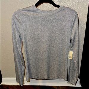 5 for $20 🌹 NWT ANA Gray Long Sleeve Top Sz M